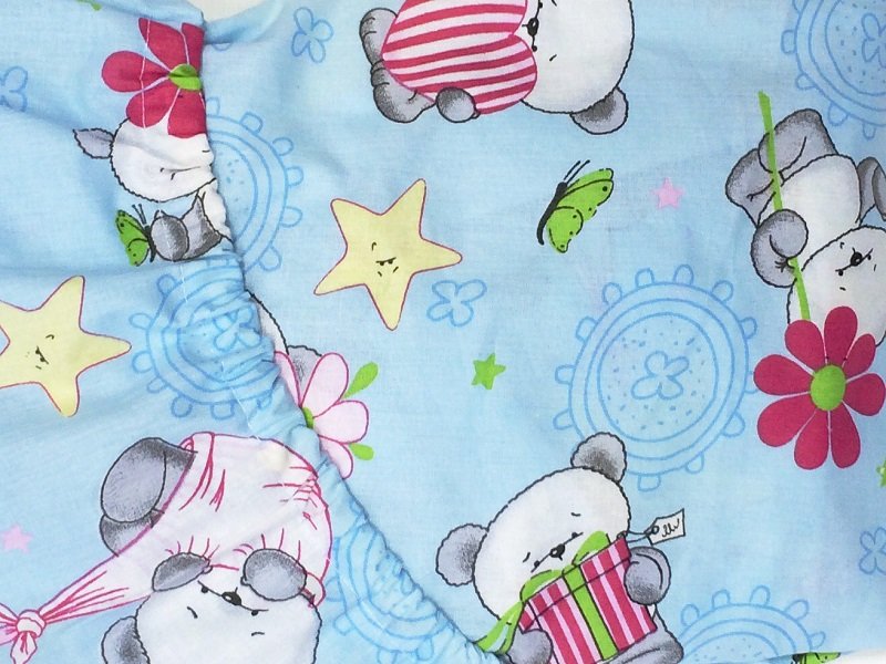 

Простыня на резинке Lili Dreams, Панды 120*60*15 см голубой