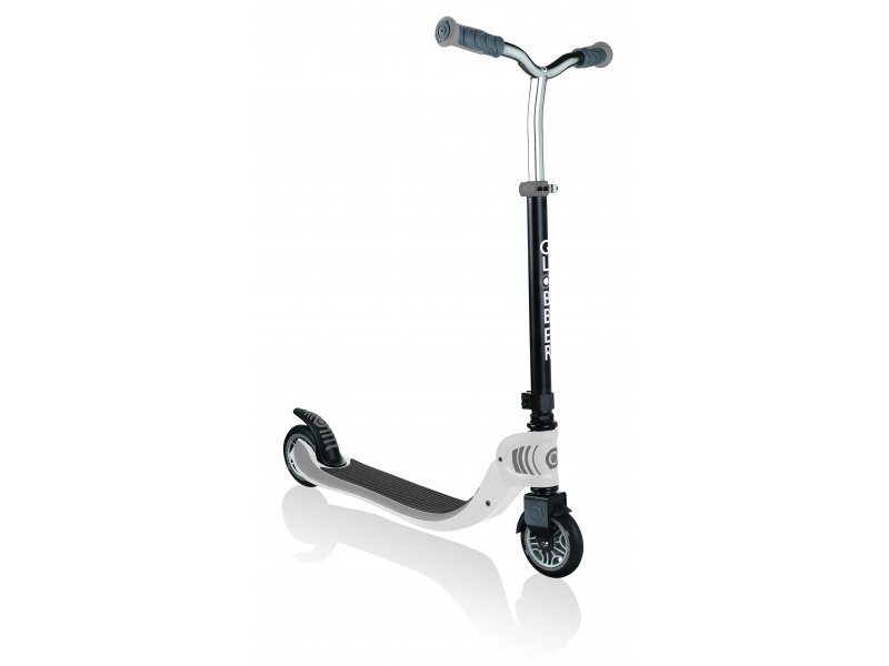 

Самокат Globber Foldable Flow 125 белый