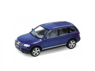 Модель Welly, машина Volkswagen Touareg, 1:24 1-00017947_1