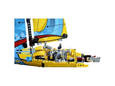 Конструктор Lego Technic, Гоночная яхта 1-00243225_9