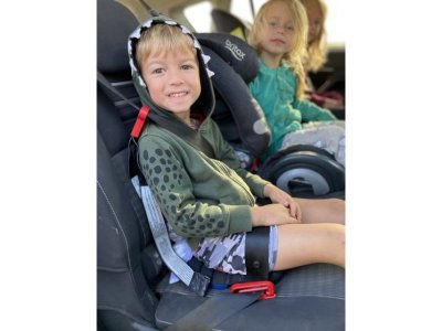 Автомобильное сиденье-бустер Mifold - the Grab-and-Go Booster seat 1-00313821_3