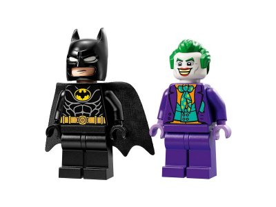 Конструктор Lego Super Heroes DC COMICS Бэтмобиль: Погоня - Бэтмен против Джокера 1-00430343_6