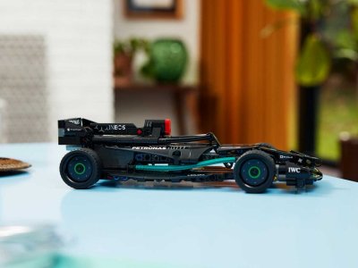 Конструктор Lego Technic Гоночная машина Mercedes-AMG F1 W14 E Performance Pull-Back 1-00433895_9