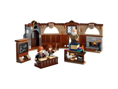 Конструктор LEGO Harry Potter Замок Хогвартс: Класс Заклинаний 76442 1-00448179_10