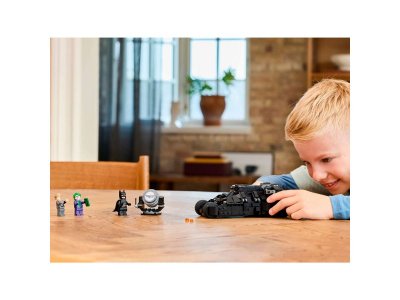 Конструктор LEGO DC Тумблер Бэтмена против Двуликого и Джокера 76303 1-00450301_3
