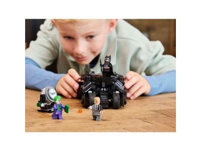 Конструктор LEGO DC Тумблер Бэтмена против Двуликого и Джокера 76303 1-00450301_4