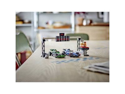 Конструктор LEGO City Финиш Формулы-1 с гоночными автомобилями VCARB и Sauber 60474 1-00455165_2