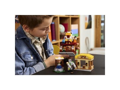 Конструктор  LEGO Minecraft Нападение на деревню на Призрачном воздушном шаре 21273 1-00455181_8