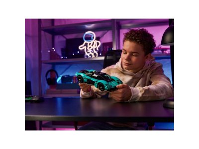 Конструктор LEGO Technic Спорткар Aston Martin Valkyrie 42208 1-00463742_5