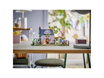 Конструктор LEGO Friends Дом и цветник пчеловодов 42669 1-00465028_9