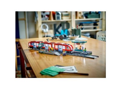 Конструктор LEGO City Трамвай и остановка в центре города 60423 1-00440692_4