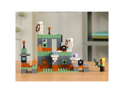 Конструктор LEGO Minecraft Камеры испытаний 21271 1-00469189_2